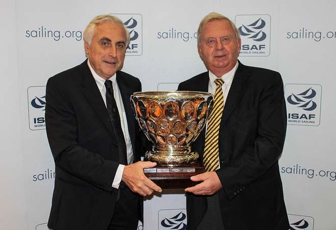 ISAF President Carlo Croce (left) with ISAF Beppe Croce Trophy recipient and previous ISAF President Goran Petersson (right) &copy; ISAF 